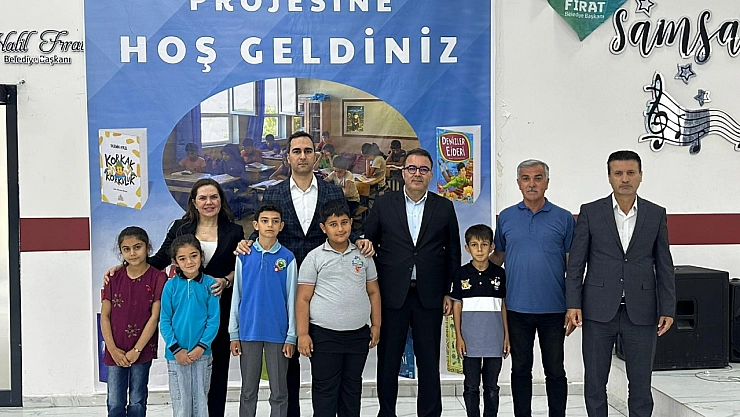 Samsatlı pırlanta öğrencilere altın takıldı