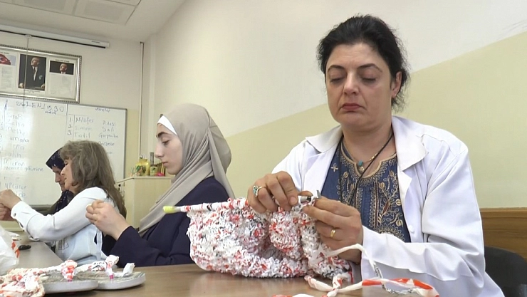 Sanatla hayata tutunarak kanseri yendi