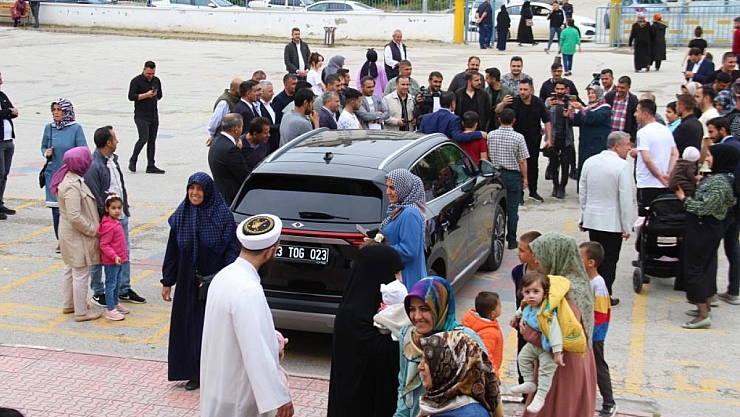 Seçmenlerden TOGG'a yoğun ilgi
