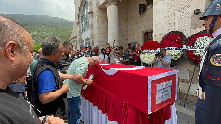 Şehit Ertaş'a hüzünlü veda