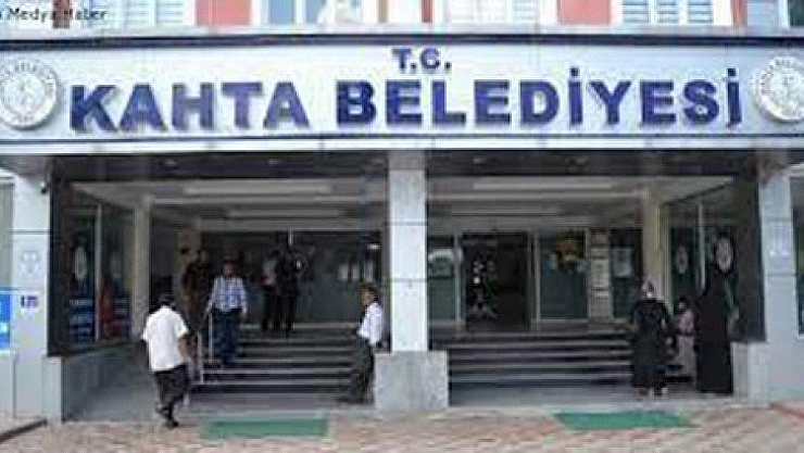 Semt pazarı ve muhtar evi