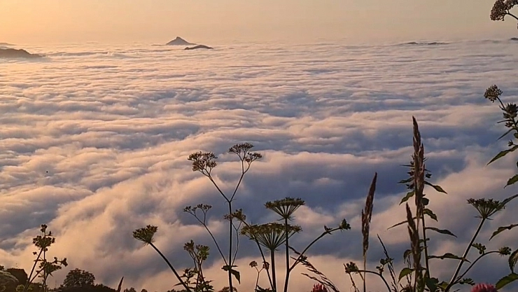Seyrine doyum olmayan 'Bulut Denizi' görenleri kendine hayran bırakıyor
