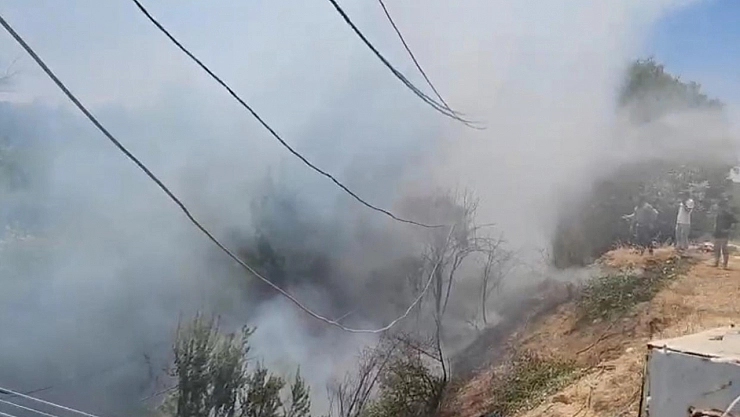 Sigara izmaritleri yangınlara neden oldu