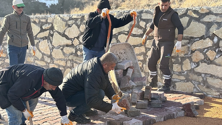 Şıhlar Mahallesi'nde Yeni Kaldırım Çalışmaları Başladı