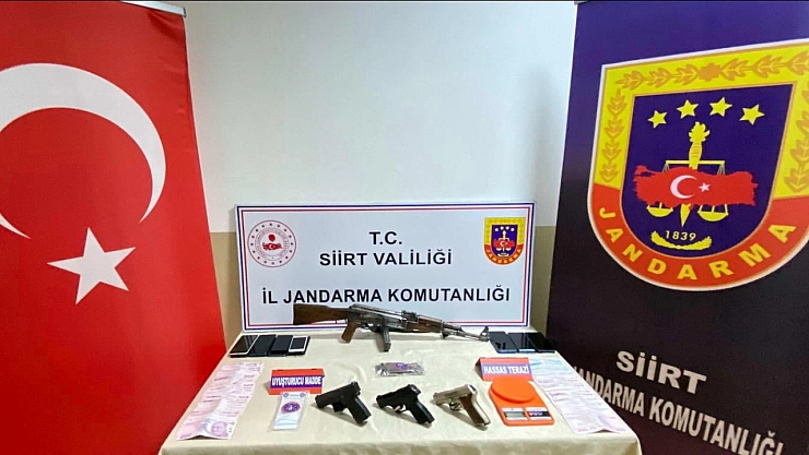 Siirt'te silah ve uyuşturucu madde ele geçirildi: 2 gözaltı