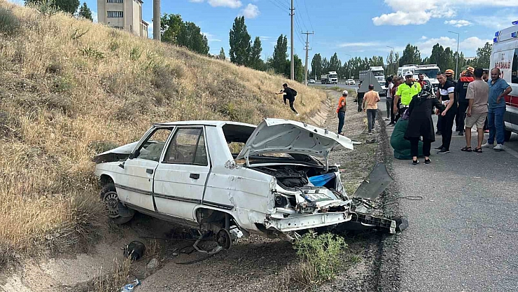 Feci Kaza: 1'i ağır 5 yaralı