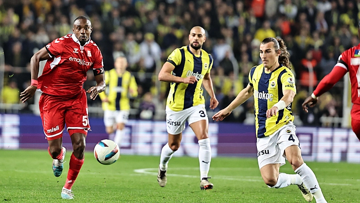 Sivasspor - Fenerbahçe maçının biletleri satışa çıktı
