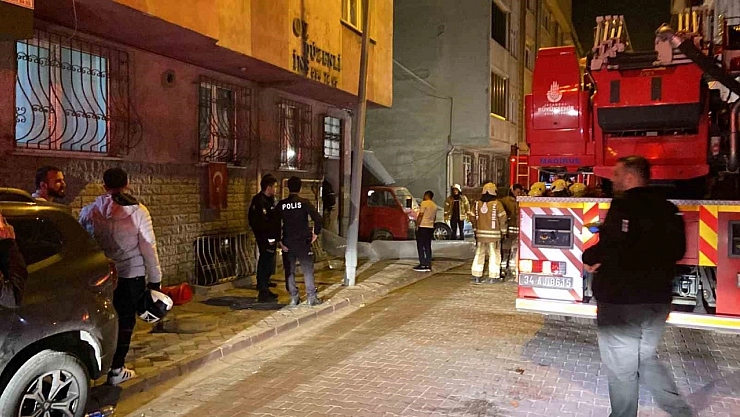4 katlı binanın bodrum katında yangın çıktı!