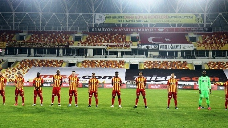 Süper Lig: Yeni Malatyaaspor: 0 - Gaziantep FK: 0 (İlk yarı)