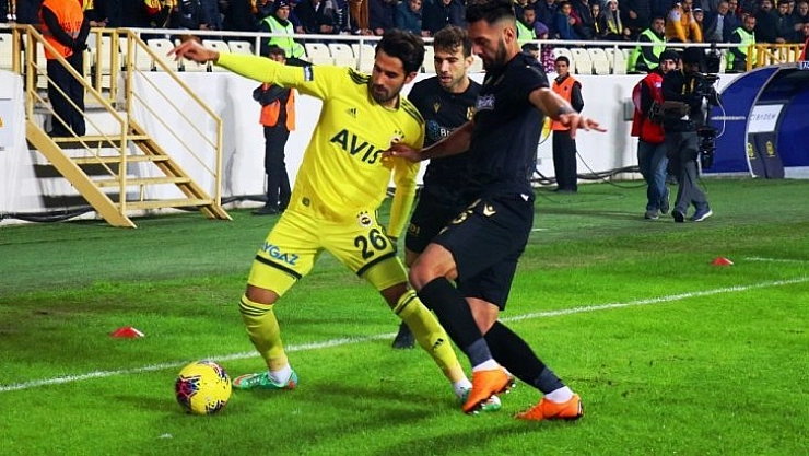 Süper Lig: Yeni Malatyaspor: 0 - Fenerbahçe: 0 (İlk yarı)