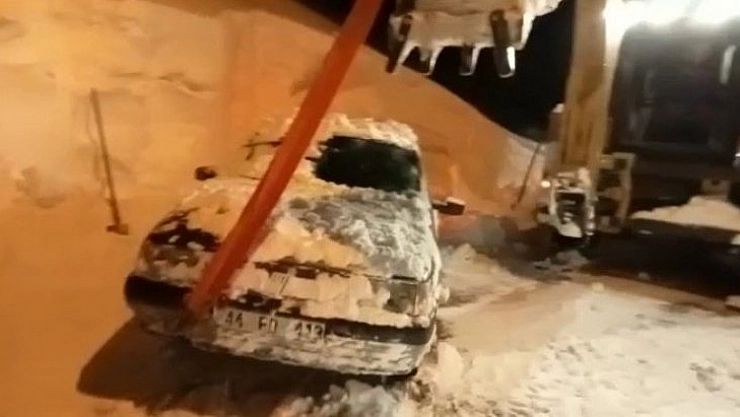 5 metre karın altından çıktı