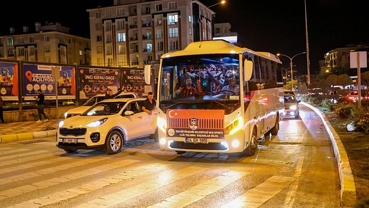 Taraftara otobüs desteği