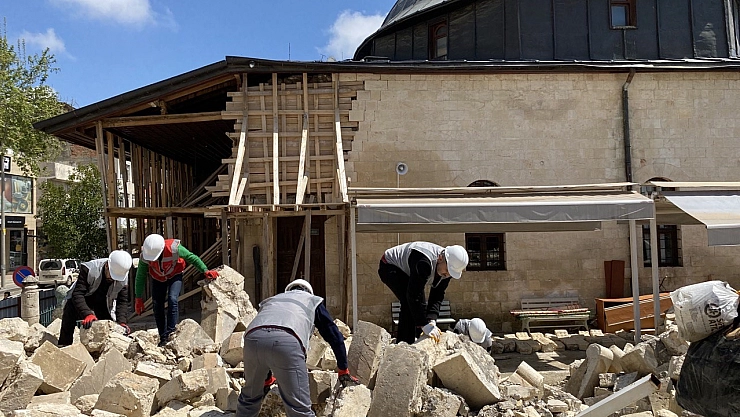 Tarihi yapılar belgeleniyor