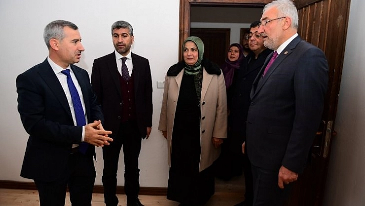 Konaklarda restorasyon sürüyor