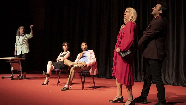 Tiyatro kursiyerleri oyununu sahneledi