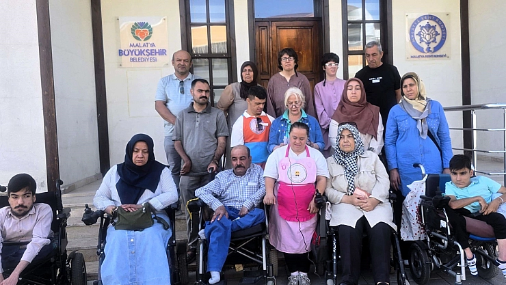 Toplumun Vicdanıyız, Yükü Değil!