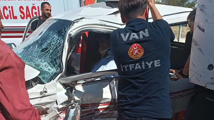 Trafik kazası 2 yaralı