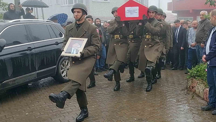 Kıbrıs gazisi son yolculuğuna uğurlandı