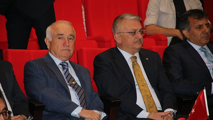 Malatyalılar Özal'la iftihar etmeli