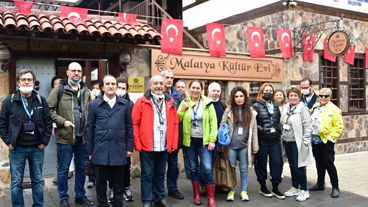 Tarihi mekanlarını gezdiler