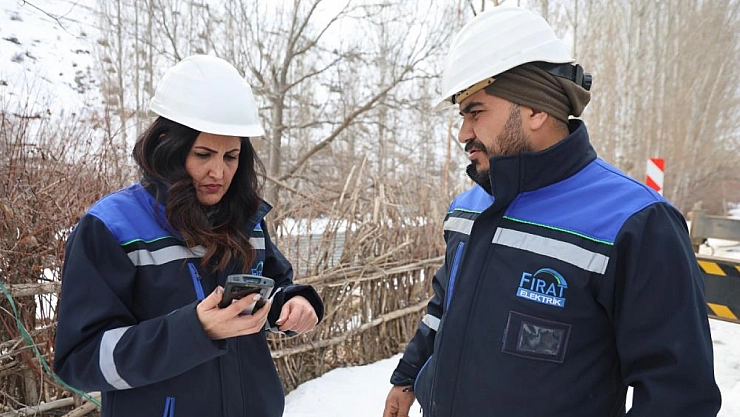 Türkiye'nin Tek Kadın Şebeke Operasyonları Müdürü: Sibel Ünal!