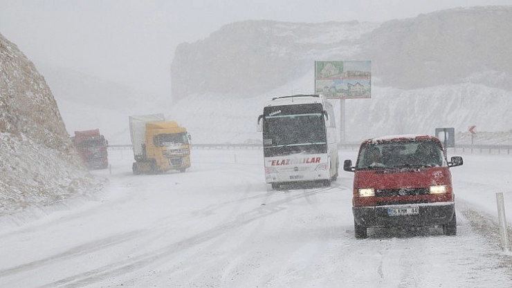 Ulaşımda aksamalar oldu