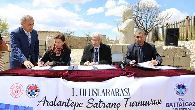 Uluslararası turnuva