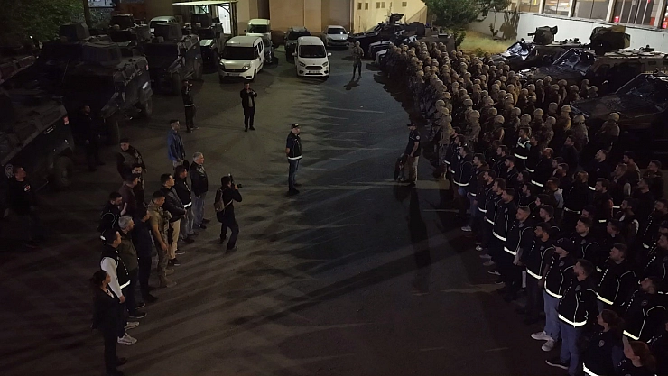 Uyuşturucu satıcılarına operasyon: 14 gözaltı