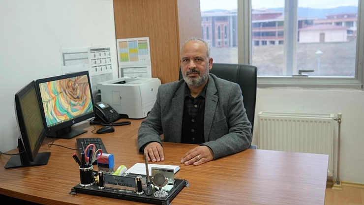 Uzmanından uyarı! 'Binalar deprem yönetmeliğine uygun inşa edilse sismik izolatörlere de gerek kalmayacak'