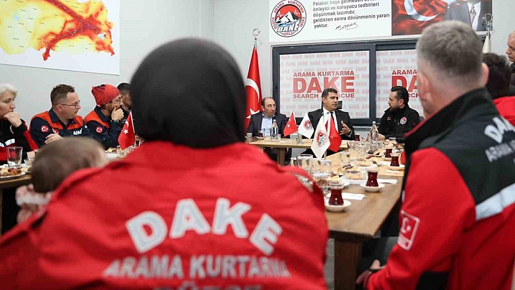 Düzce'de vali DAKE ile görüştü!