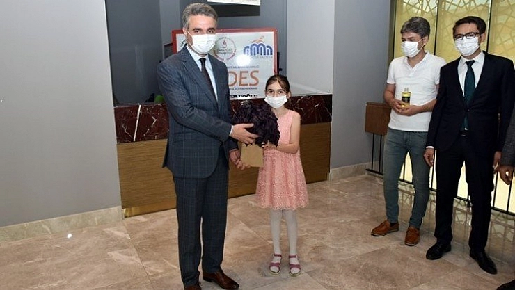 Gençlere korona uyarısı