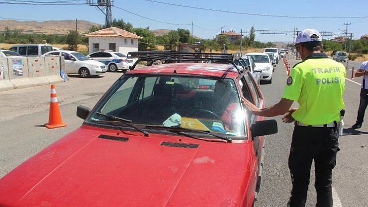 Vali Baruş sürücüleri uyardı