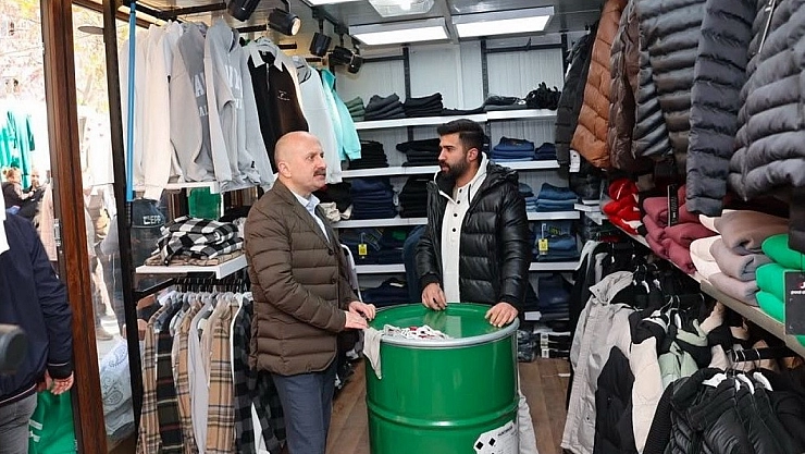 Vali Varol Esnafı Ziyaret Etti