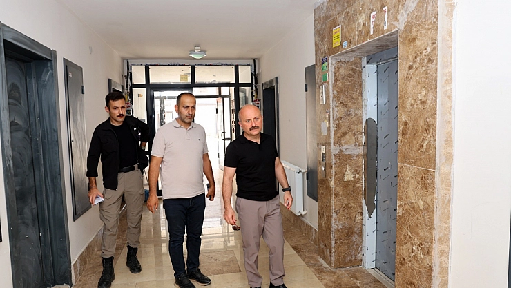Vali Varol, Örenli Kalıcı Deprem Konutları'nı denetledi