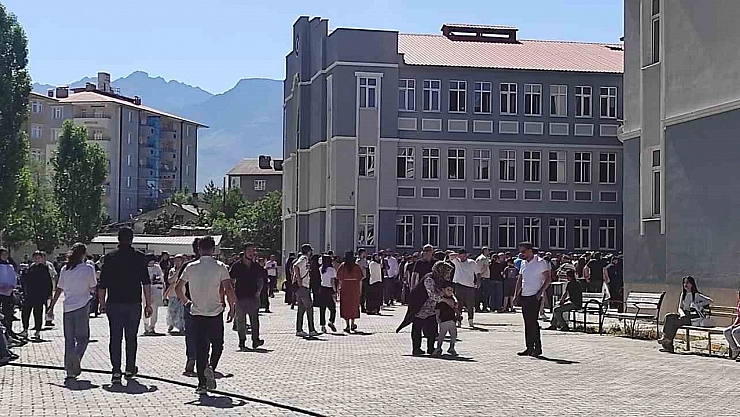 Van'da LGS heyecanı başladı