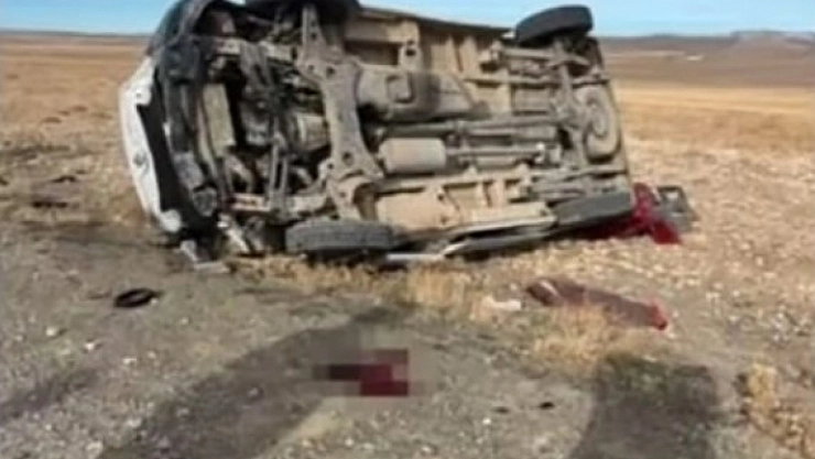 Van'da minibüs takla attı: 1 ölü, 4 yaralı