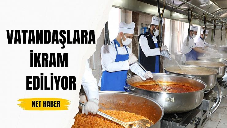 Vatandaşlara ikram ediliyor