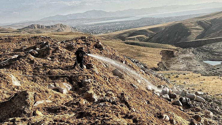 Yangın sonrası temizlik çalışmaları sürüyor
