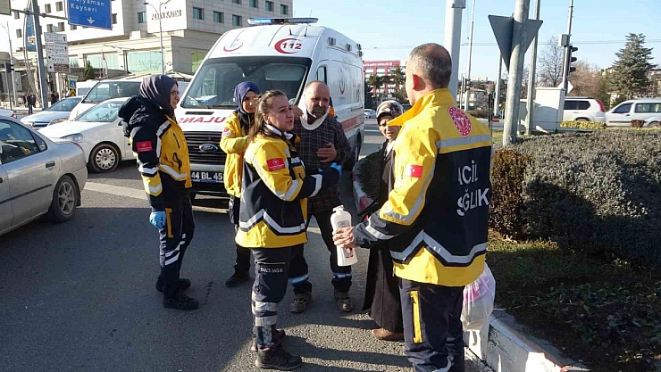 Yeni aldığı araçla ilk gün kaza yaptı
