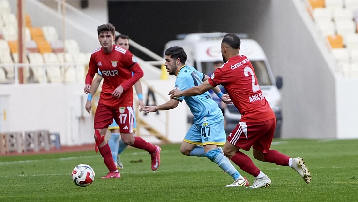 Yeni Malatyaspor 5 hafta sonra puanla tanıştı...