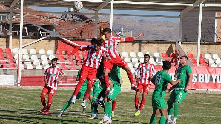 Yeşilyurt 3'lük attı