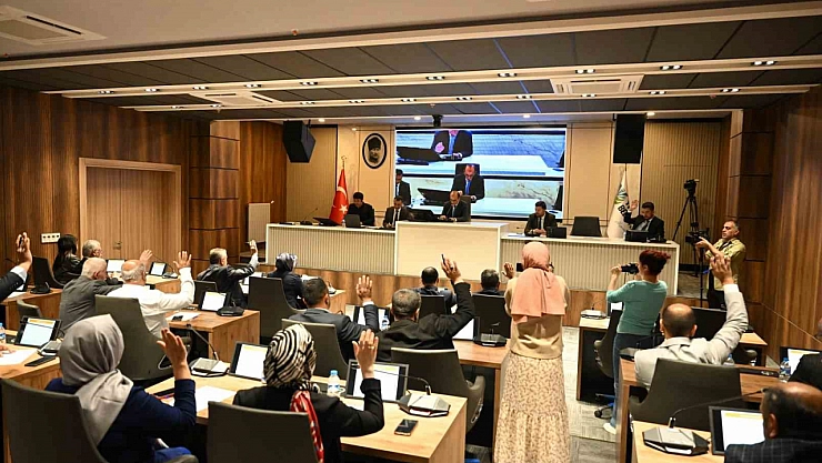 Yeşilyurt Belediyesi olağanüstü toplandı