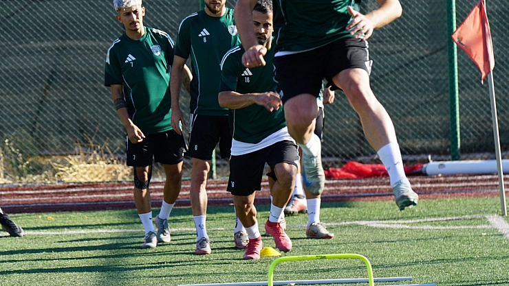 Yeşilyurtspor Hazırlıklarını Sürdürüyor