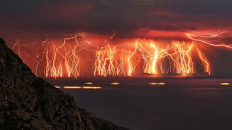 Yıldırım, çarpmasına karşı dikkatli olun!