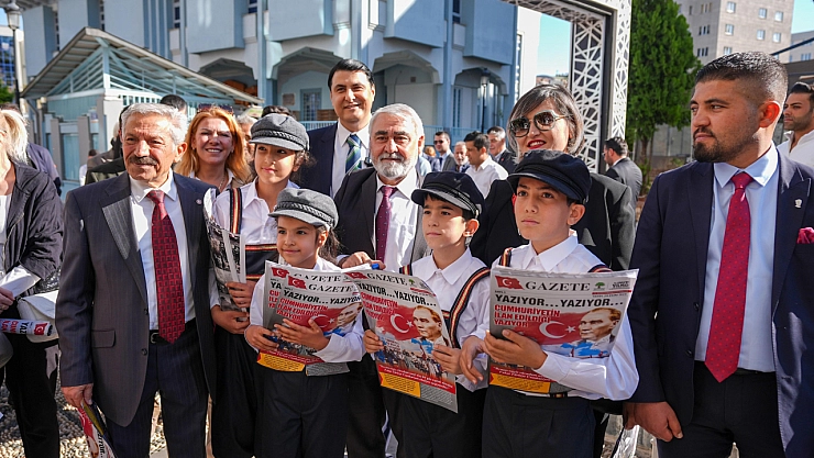 Yılmaz'dan Cumhuriyet Bayramı Nostaljisi