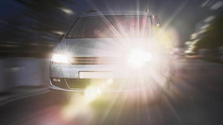 Yüksek Işıklı LED Farlar Kazaya Neden Oluyor!