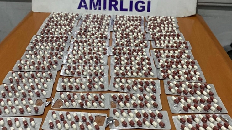 Malatya'da polisin dur ihtarına uymadı.. Yol kenarına atıp kaçtılar