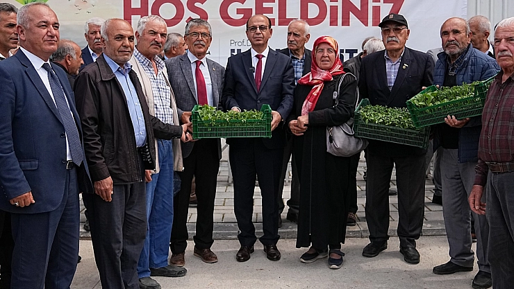 Zirai dondan etkilenen çiftçiye destek: 250 bin adet dağıtıldı