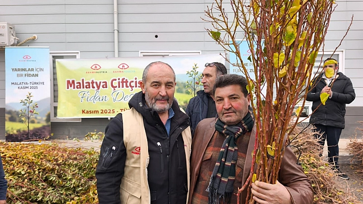 Zirai donun yaralarını Avusturya'dan gelen destek sardı: Malatya'da 12 ilçeye 12 bin fidan