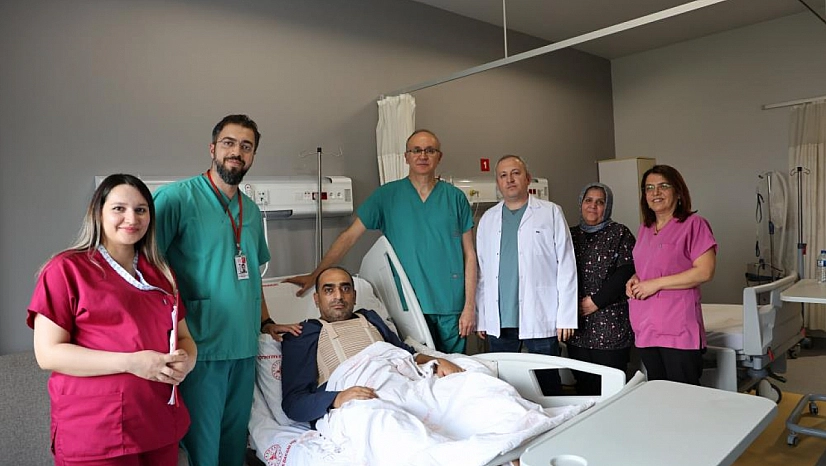 100'üncü açık kalp ameliyatı başarıyla yapıldı